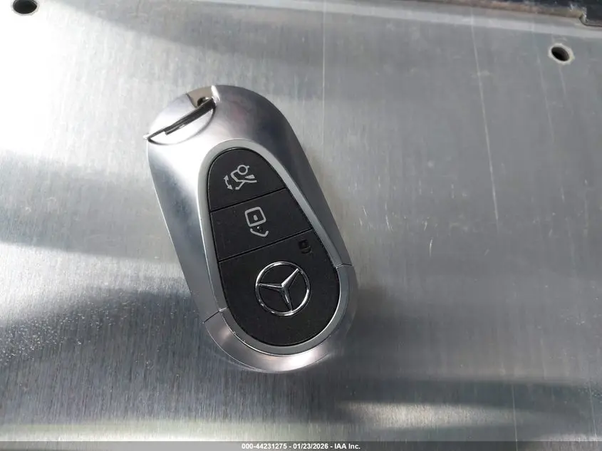 2025 MERCEDES-BENZ GLC 300 4MATIC SUV