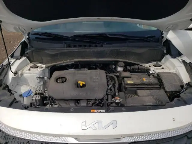 2023 KIA SELTOS LX  