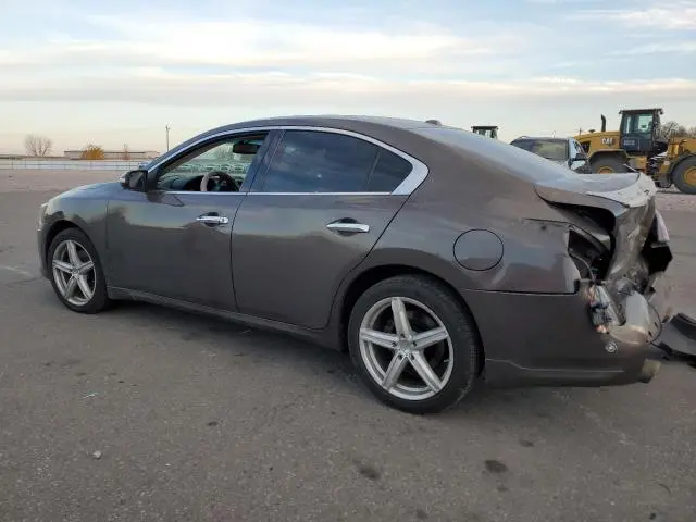 2013 NISSAN MAXIMA S  