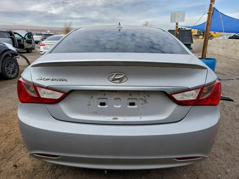 2012 HYUNDAI SONATA GLS  