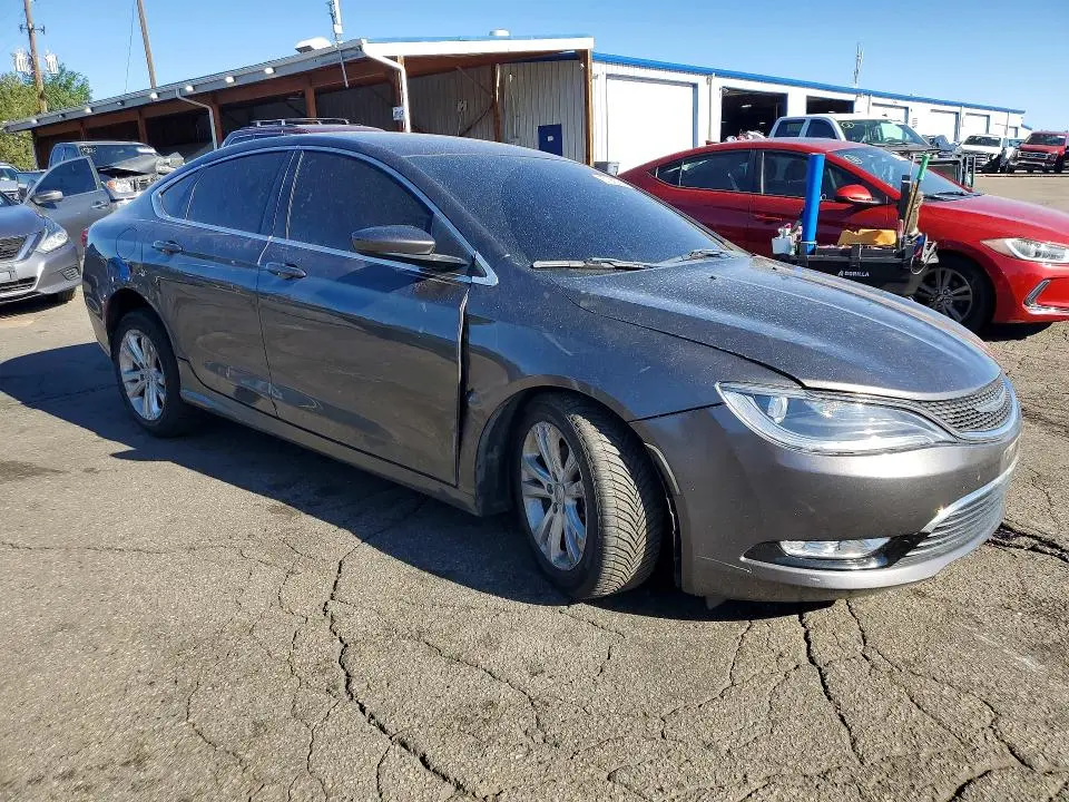 2015 CHRYSLER 200 LIMITED  