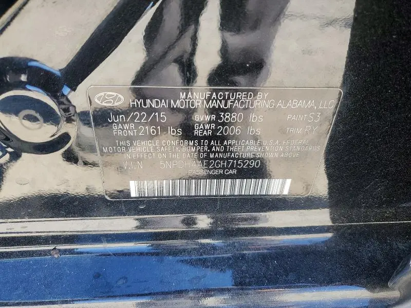 2016 HYUNDAI ELANTRA SE  