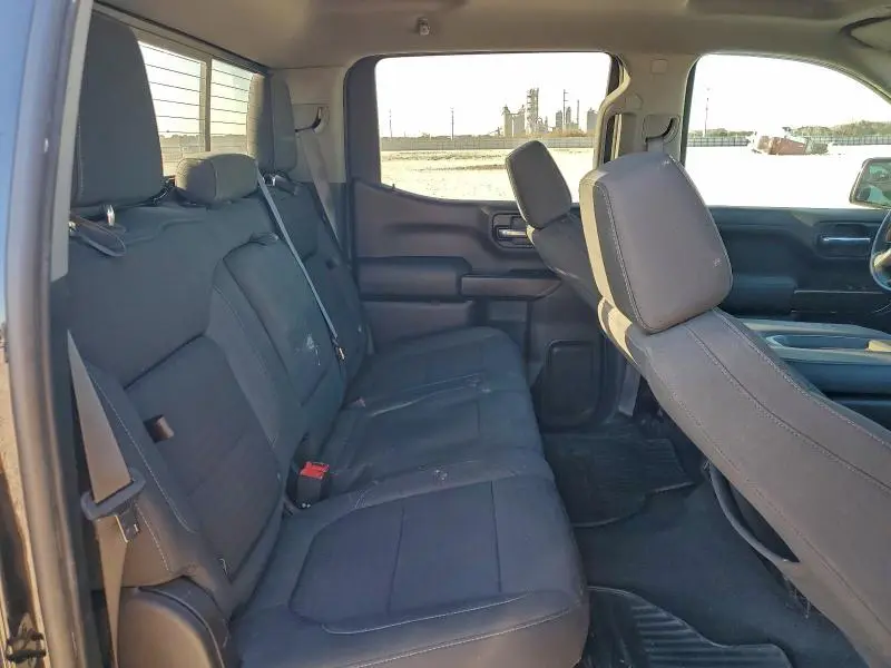 2021 CHEVROLET SILVERADO C1500 LT  