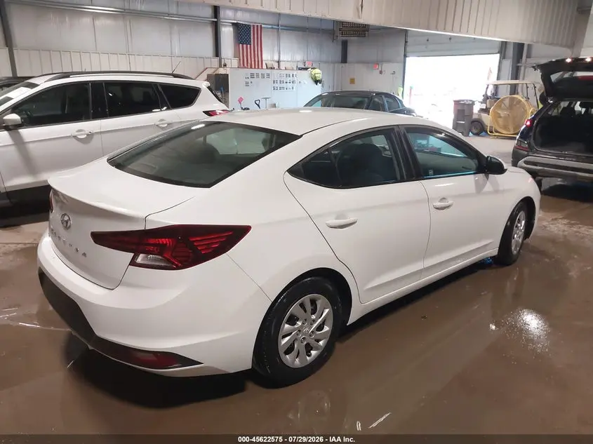 2020 HYUNDAI ELANTRA SE