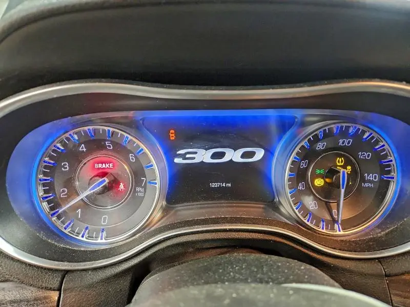 2017 CHRYSLER 300 LIMITED  