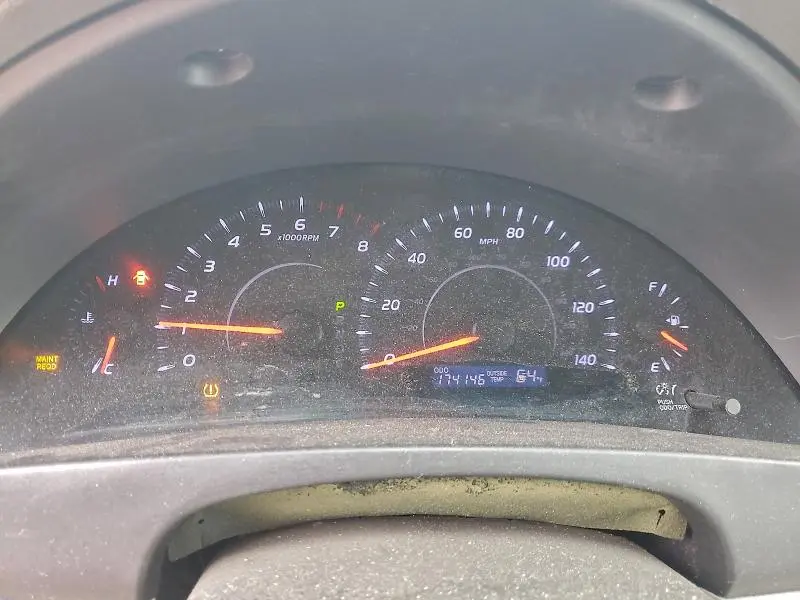 2011 TOYOTA CAMRY BASE  