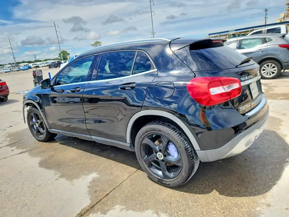 2018 MERCEDES-BENZ GLA 250  