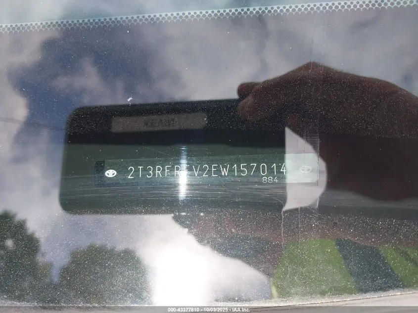 2014 TOYOTA RAV4 XLE