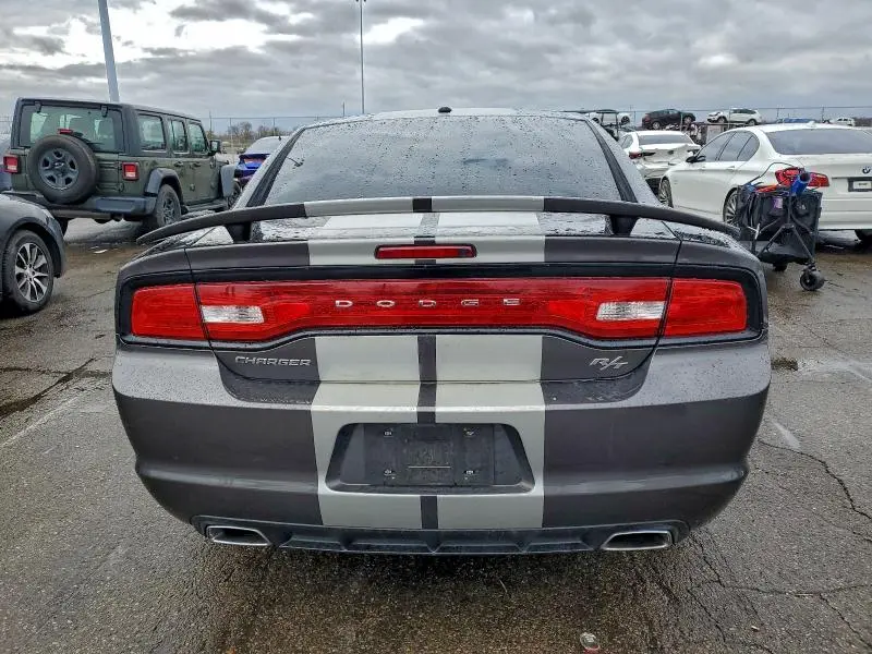 2014 DODGE CHARGER R  