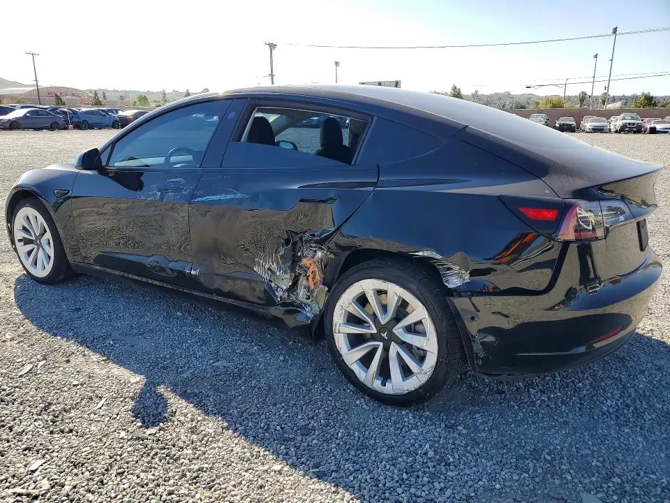 2022 TESLA MODEL 3   