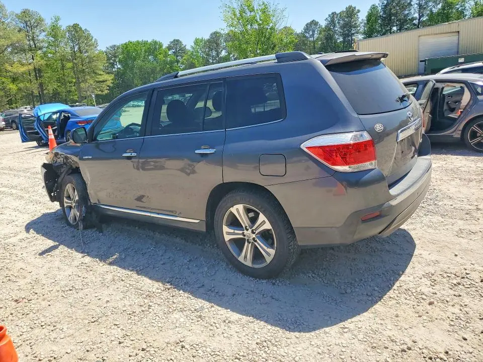 2011 TOYOTA HIGHLANDER LIMITED  