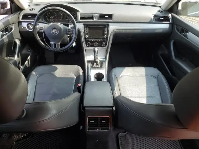 2013 VOLKSWAGEN PASSAT SE  