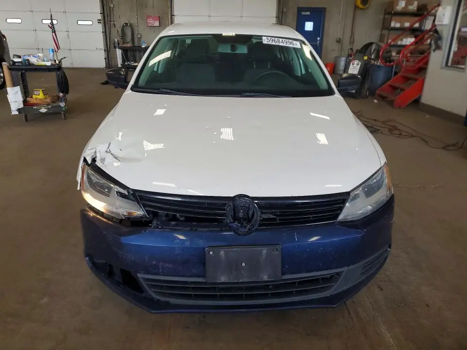 2012 VOLKSWAGEN JETTA BASE  
