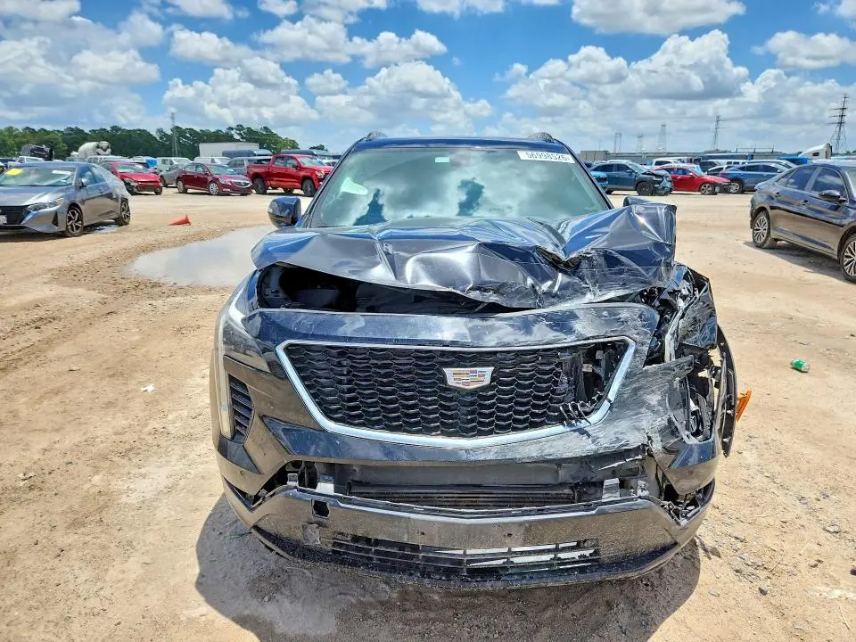 2019 CADILLAC XT4 SPORT  