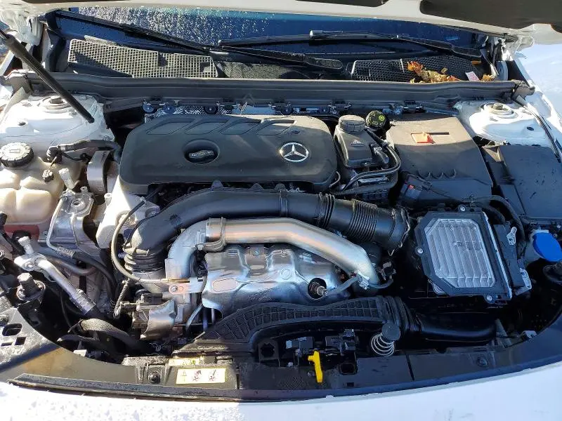 2025 MERCEDES-BENZ CLA 250  