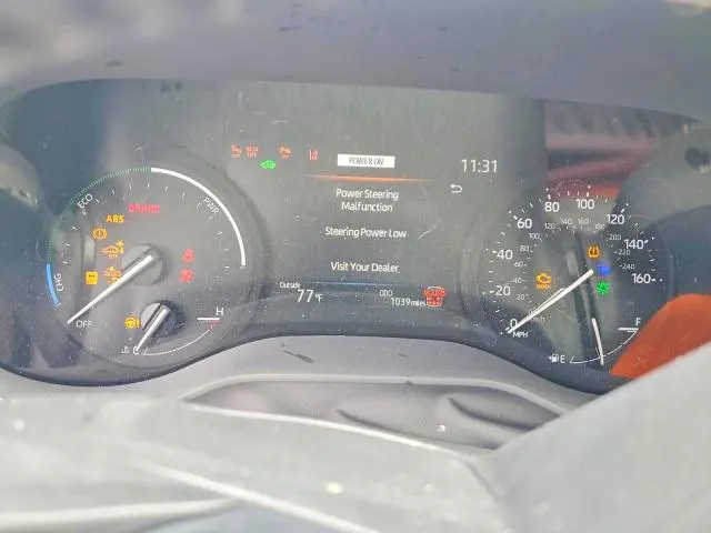 2026 TOYOTA SIENNA XLE 7 PASSENGER  