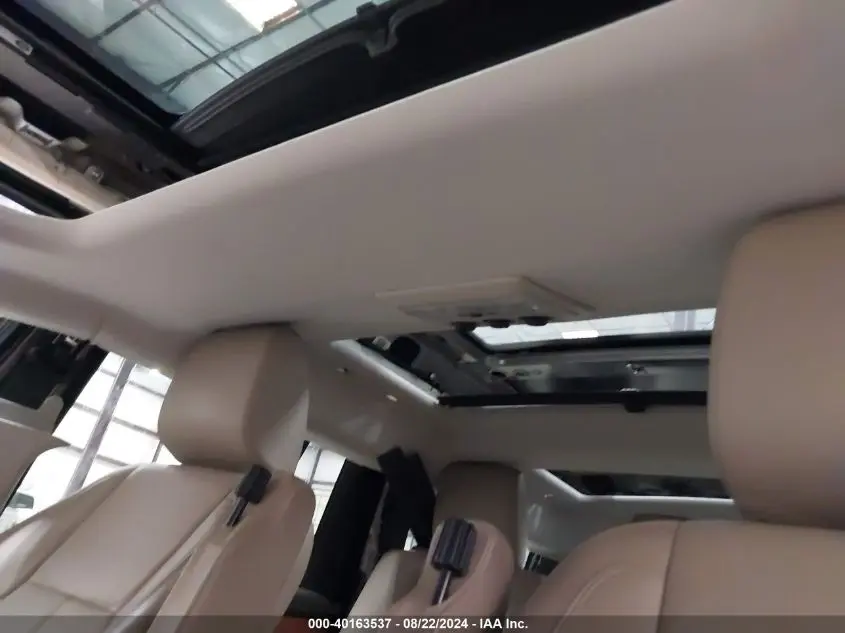 2015 LAND ROVER LR4  