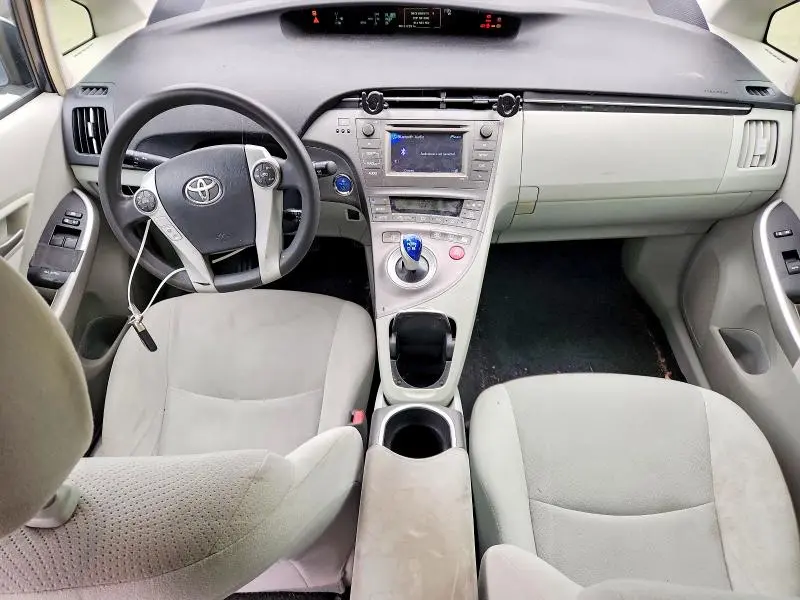 2014 TOYOTA PRIUS TWO  