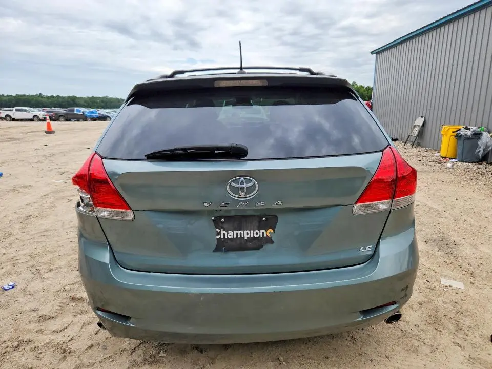 2012 TOYOTA VENZA LE  