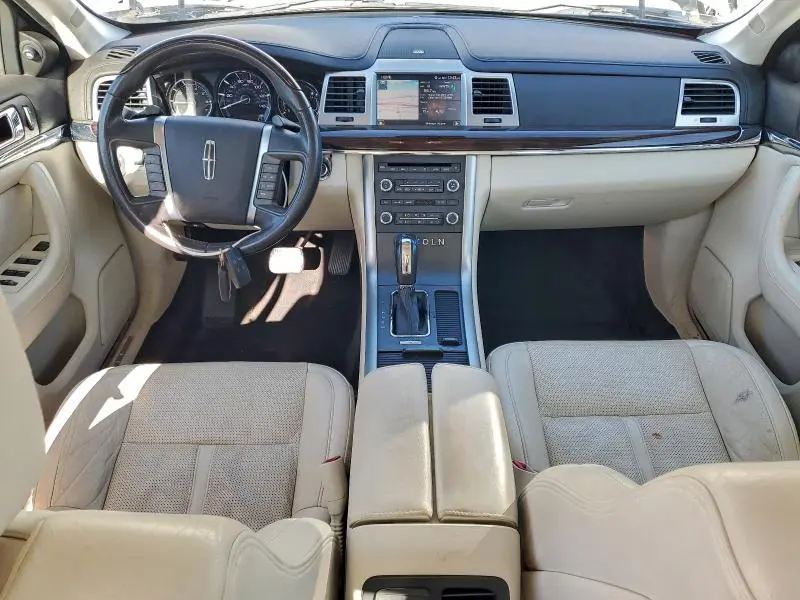 2011 LINCOLN MKS   
