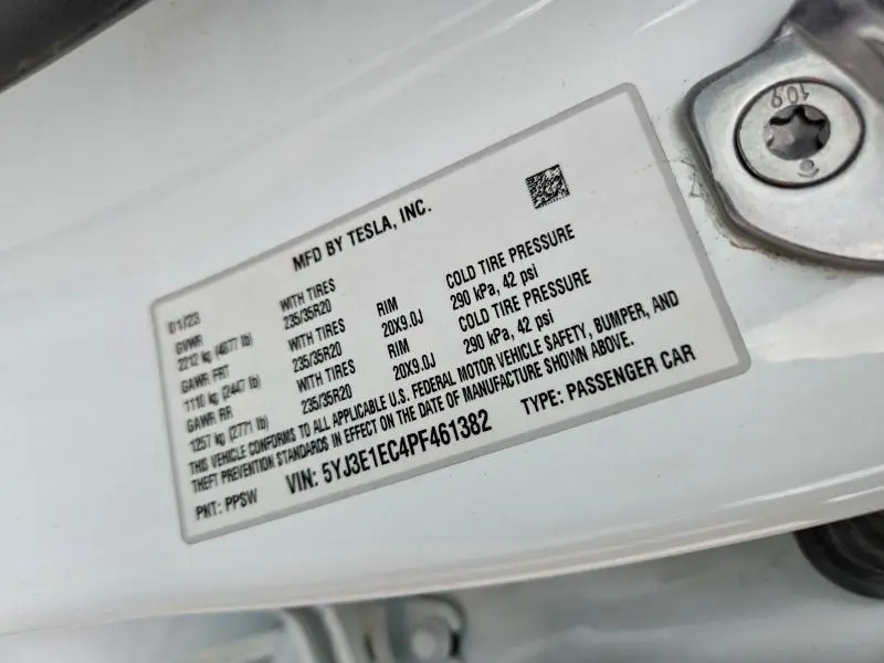 2023 TESLA MODEL 3   