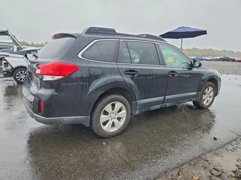 2010 SUBARU OUTBACK 2.5I PREMIUM  