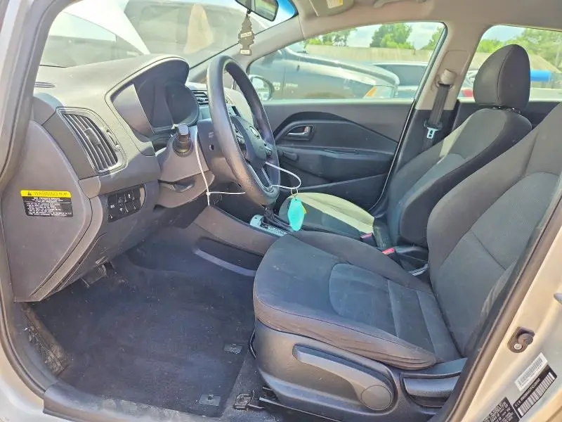 2015 KIA RIO LX  