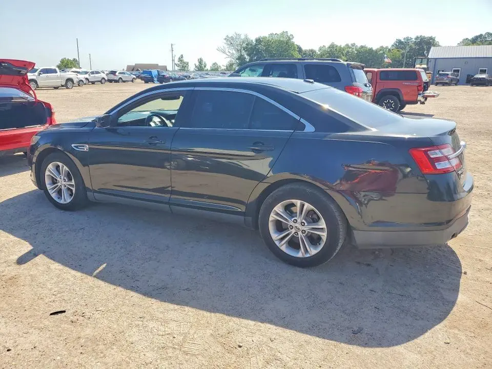 2015 FORD TAURUS SEL  