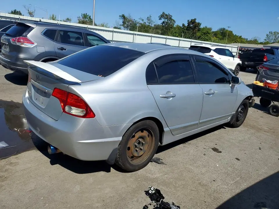 2011 HONDA CIVIC LX  