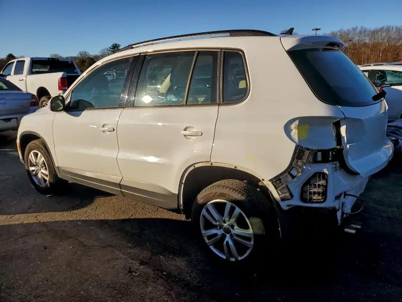 2017 VOLKSWAGEN TIGUAN S  