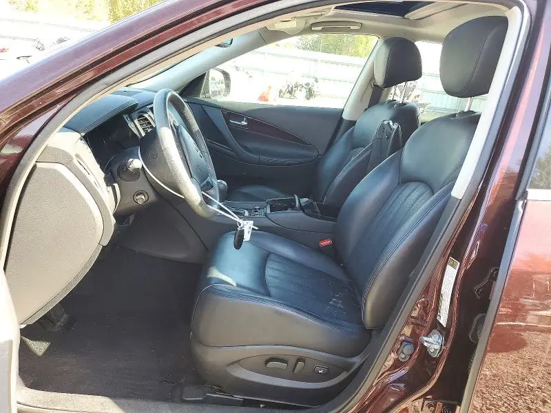 2016 INFINITI QX50 BASE  