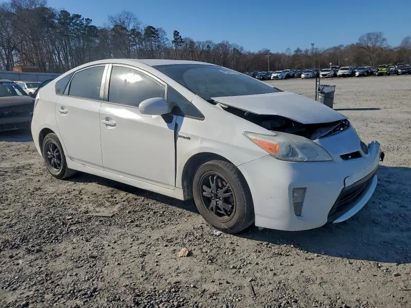 2014 TOYOTA PRIUS   