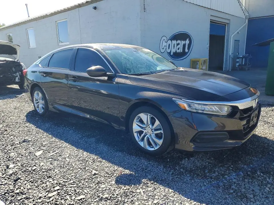 2018 HONDA ACCORD LX  