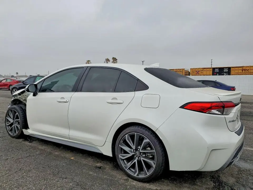 2020 TOYOTA COROLLA SE  