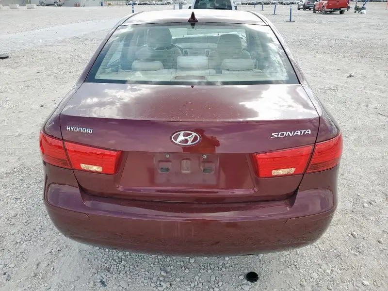 2010 HYUNDAI SONATA GLS  