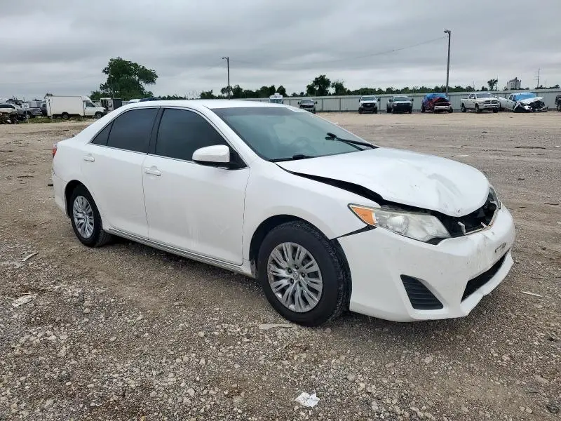 2013 TOYOTA CAMRY L  