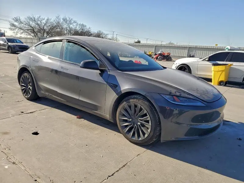 2024 TESLA MODEL 3   