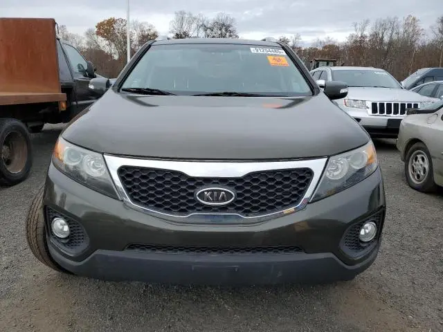 2013 KIA SORENTO LX  