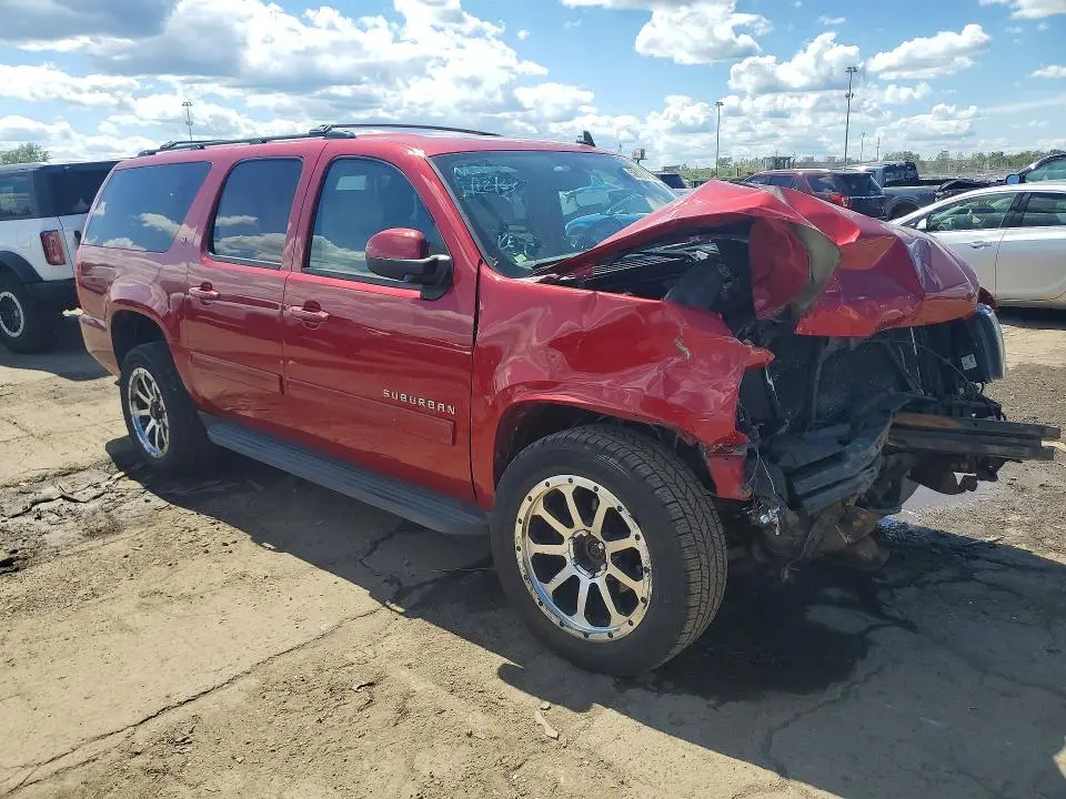 2013 CHEVROLET SUBURBAN K1500 LT  