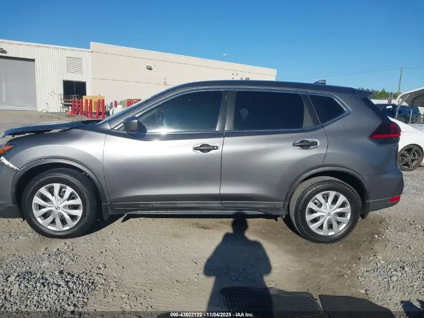 2019 NISSAN ROGUE S