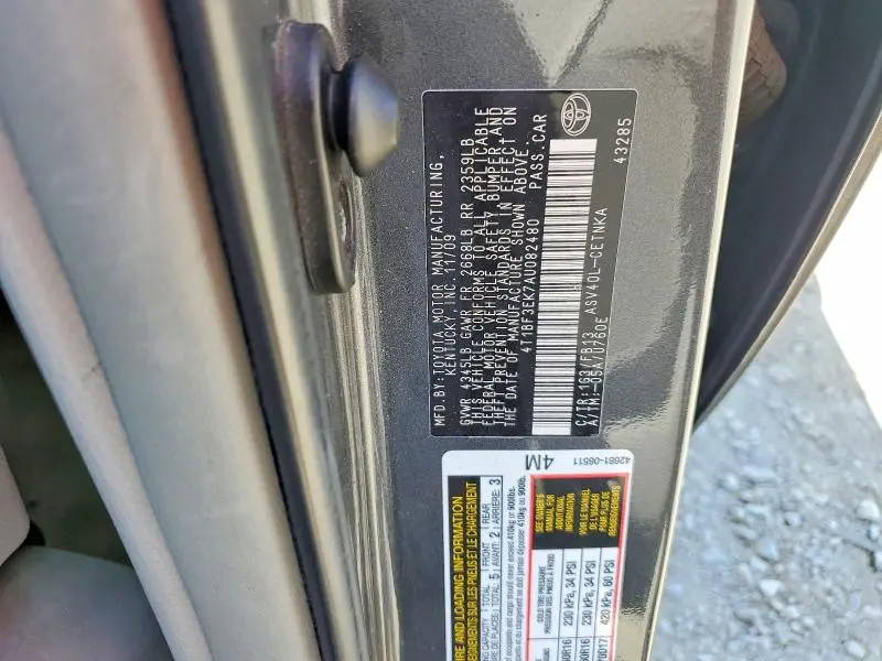 2010 TOYOTA CAMRY LE  