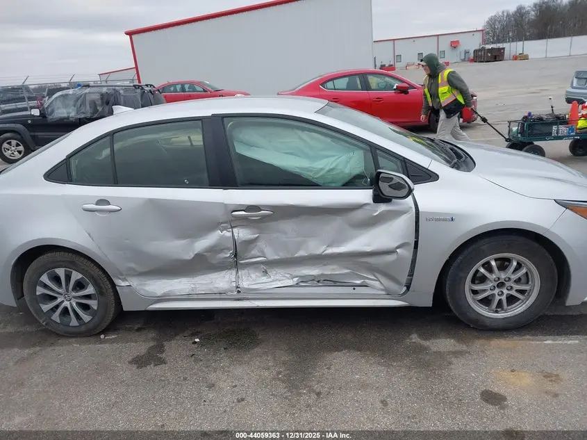 2020 TOYOTA COROLLA HYBRID LE