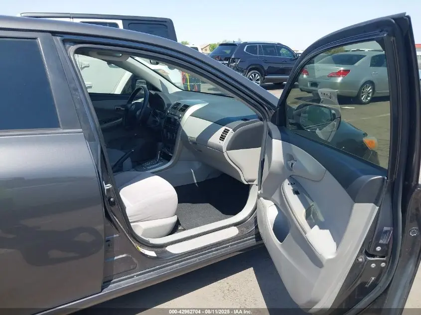 2011 TOYOTA COROLLA LE
