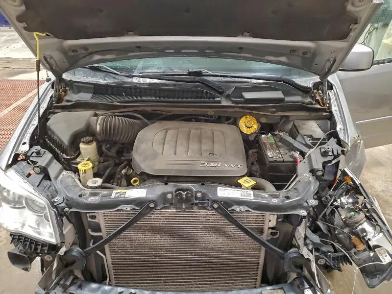 2015 DODGE GRAND CARAVAN SXT  