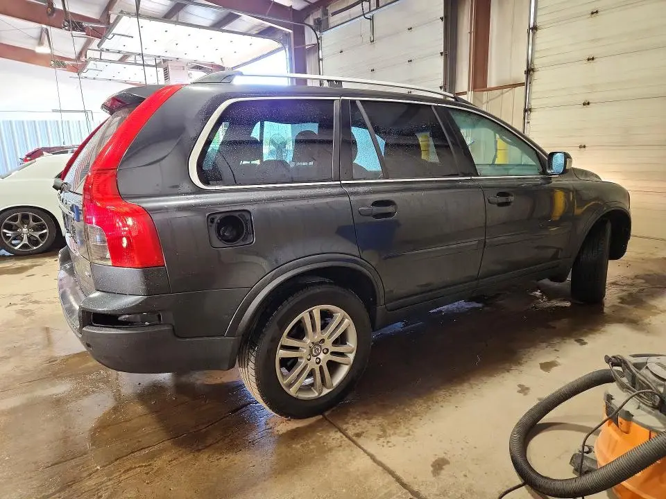 2010 VOLVO XC90 3.2  