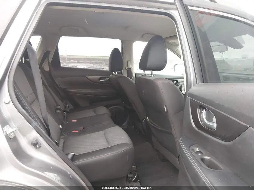 2019 NISSAN ROGUE SV