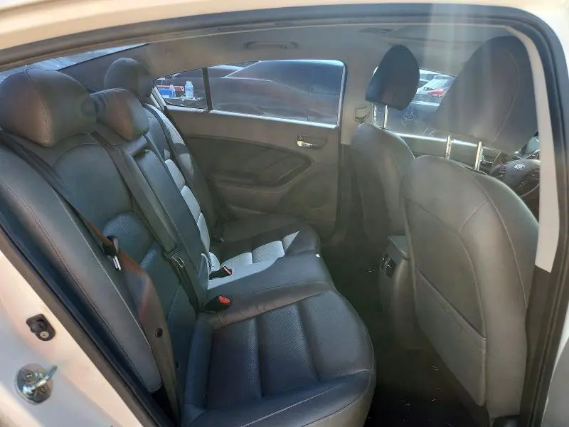 2017 KIA FORTE EX  