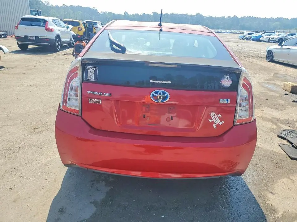 2013 TOYOTA PRIUS TWO  