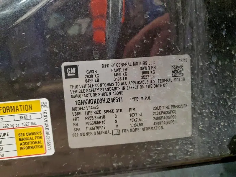 2017 CHEVROLET TRAVERSE LT  