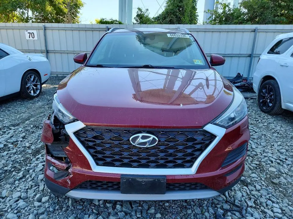 2019 HYUNDAI TUCSON SEL  